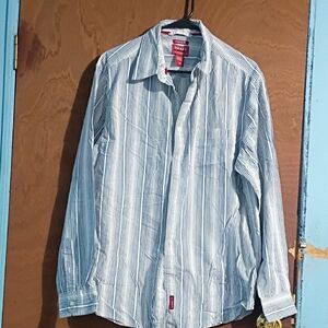 Chaps Men's Shirt with Blue and White Stripes